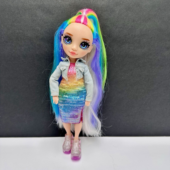 MGA Entertainment Other - Rainbow High Amaya Raine Rainbow Glitter World Shimmer Posable Fashion Doll 2019